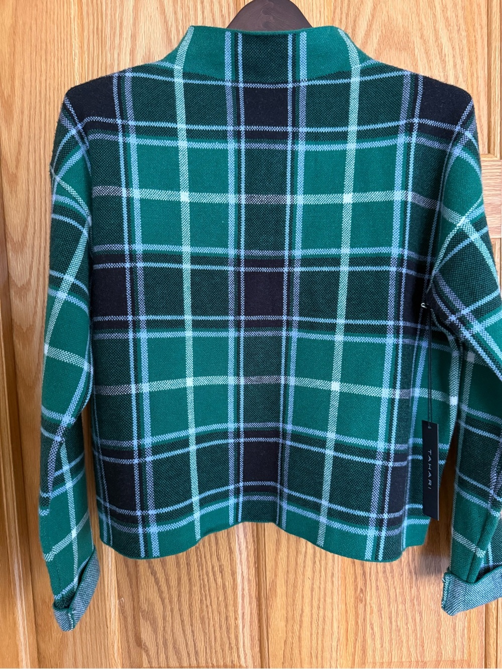 Tahari Green and Black Plaid Turtleneck Sweater NWT